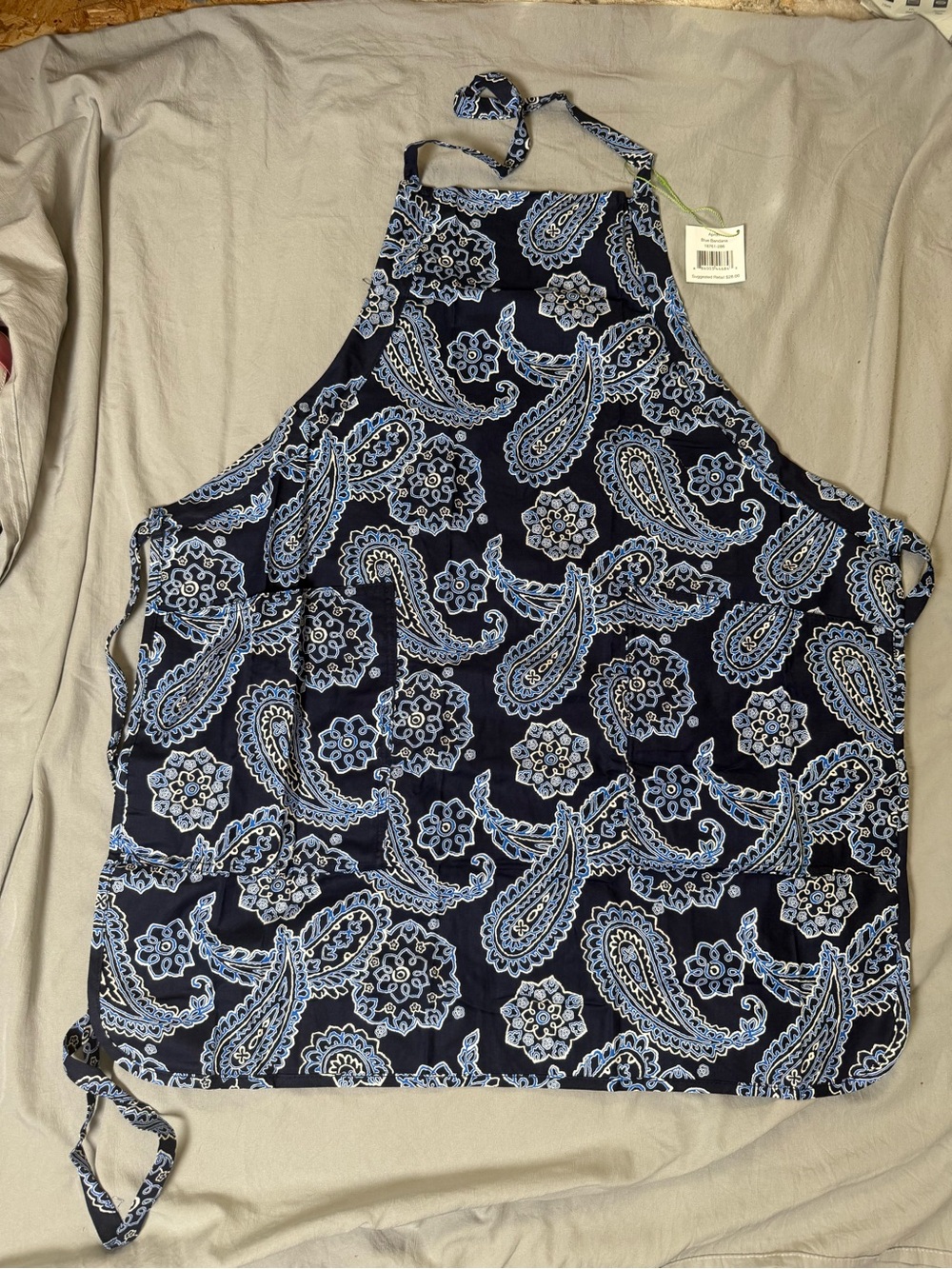 NWT Vera Bradley Blue Bandana Cooking Apron Paisley Tie Bib Apron